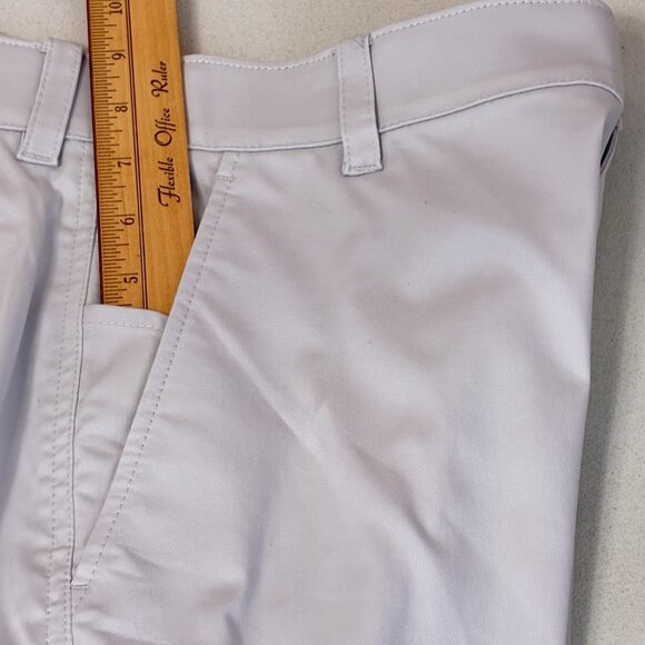 Nike Standard Fit Shorts NEW Mens 34 Gray Flex Waist Zip Close Pockets Golf - Picture 4 of 10